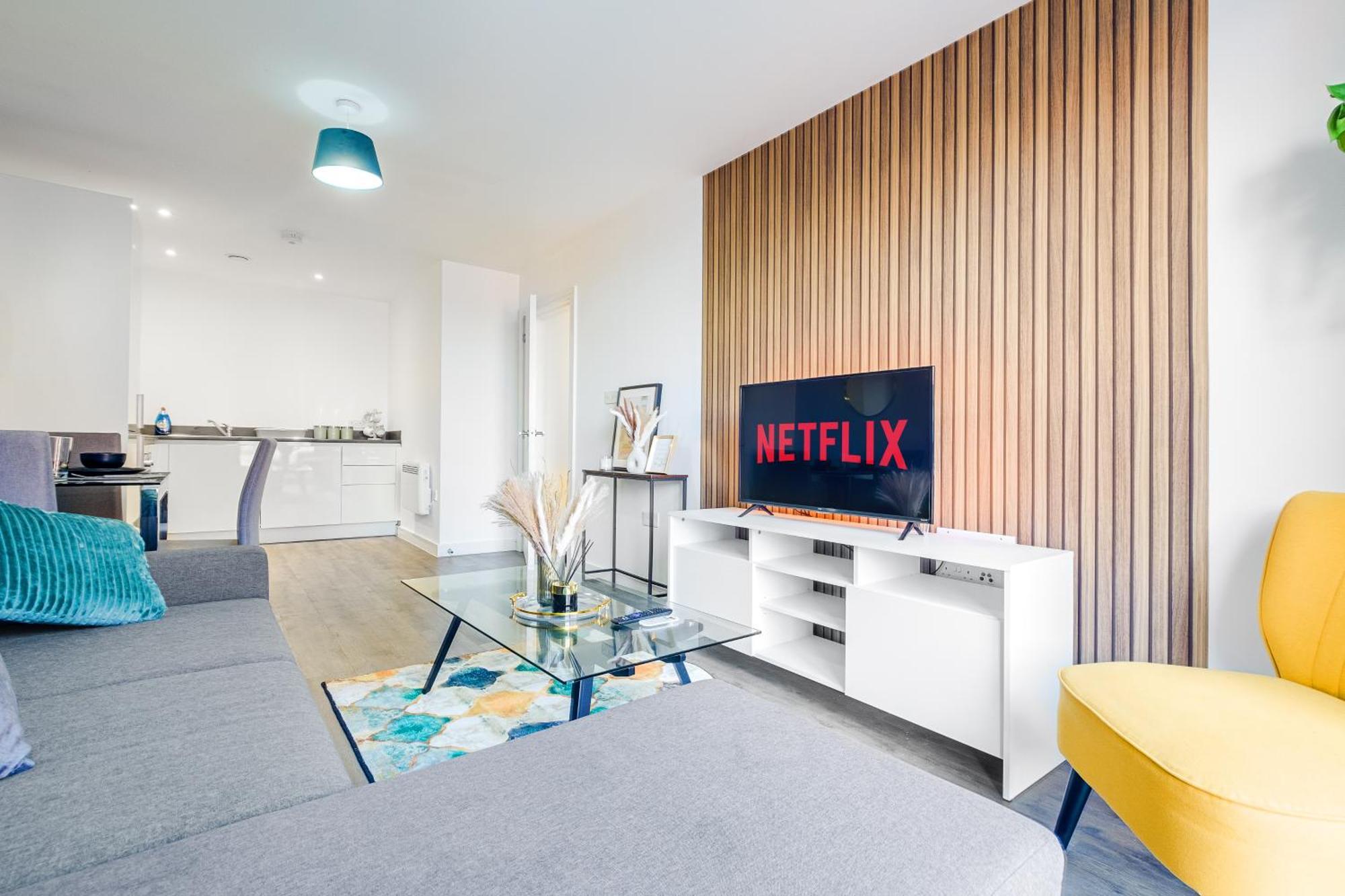 City Centre Emerald Escape - Sleeps-6, 2Beds & 2Baths , Netflix , Free Internet Birmingham Buitenkant foto