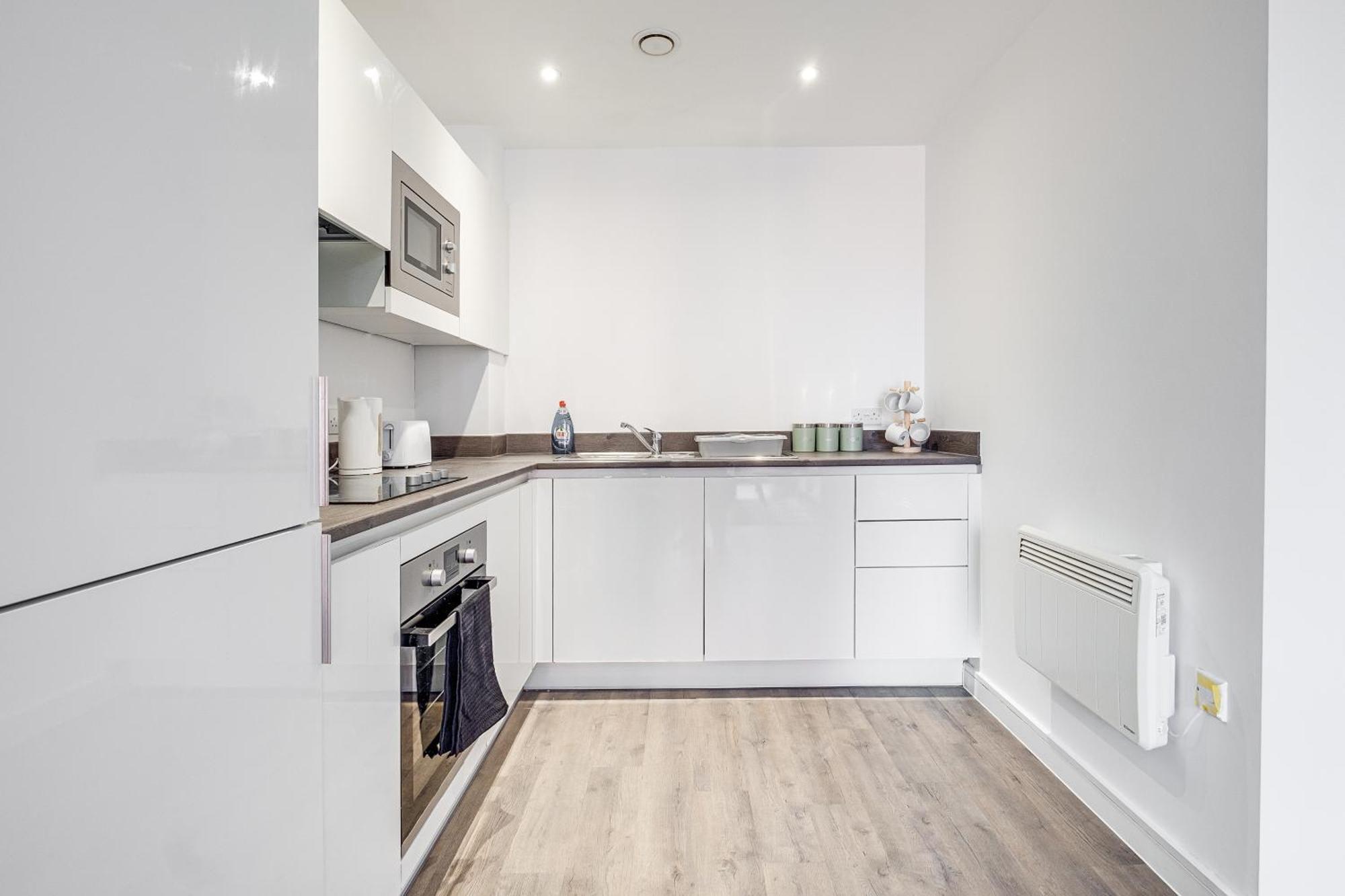 City Centre Emerald Escape - Sleeps-6, 2Beds & 2Baths , Netflix , Free Internet Birmingham Buitenkant foto